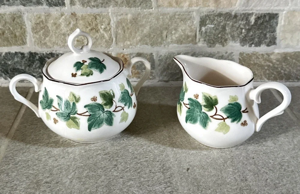 NIKKO Casual Living GREENWOOD IVY Lidded Sugar Bowl and Creamer